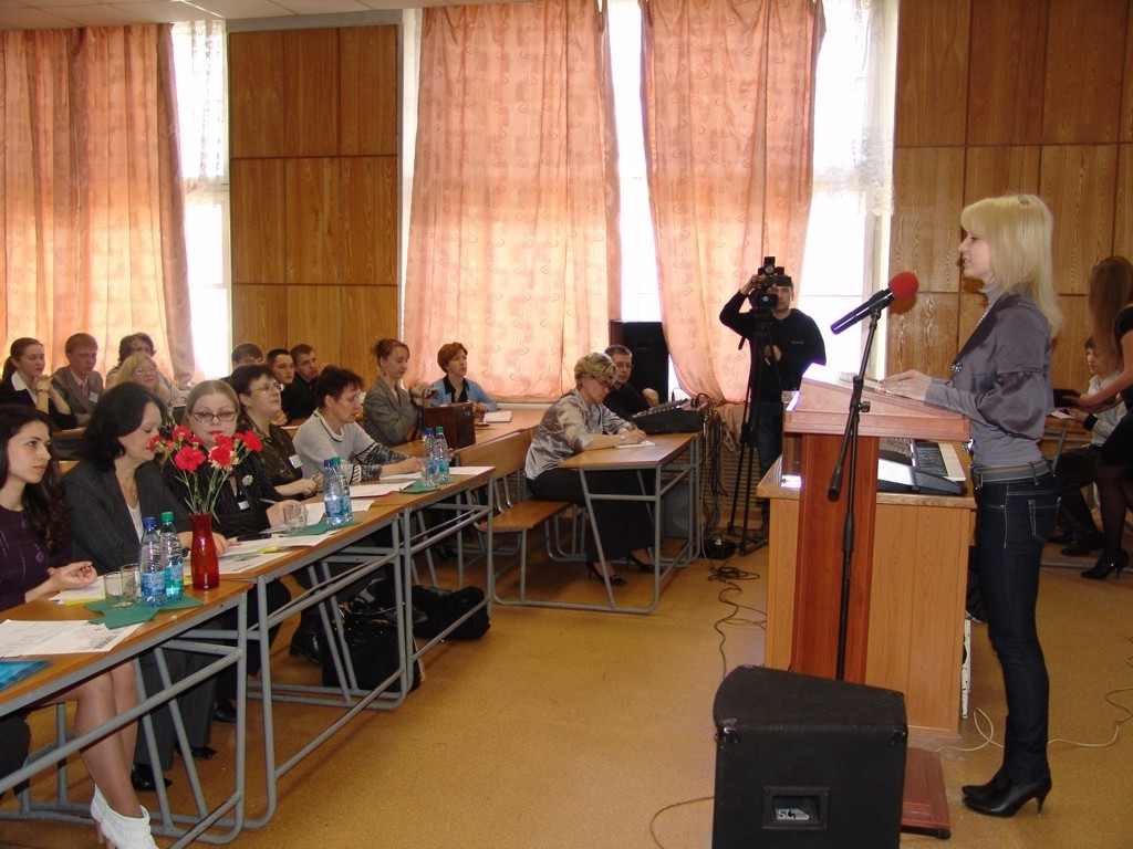 Подскажите, посоветуйте курсы обучения ораторскому мастерству