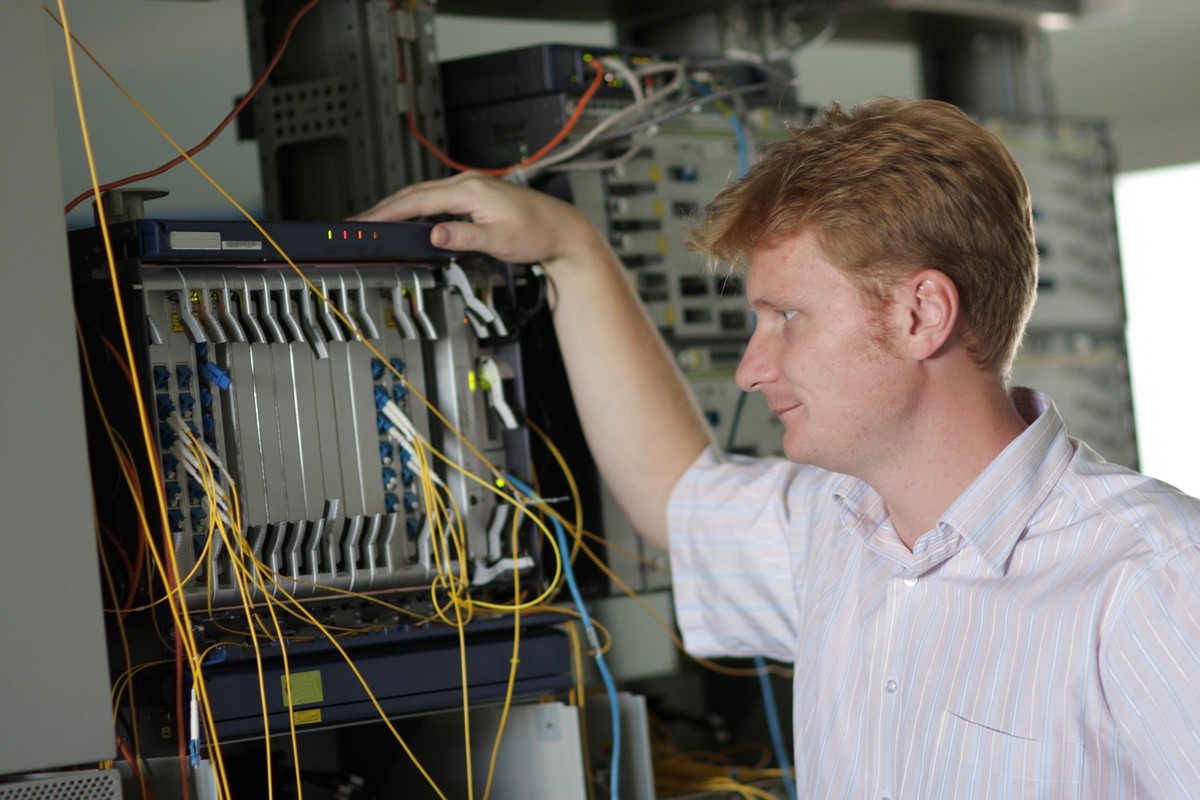 Какие курсы обучения, школы электриков ценятся, котируются. Пойти в ...